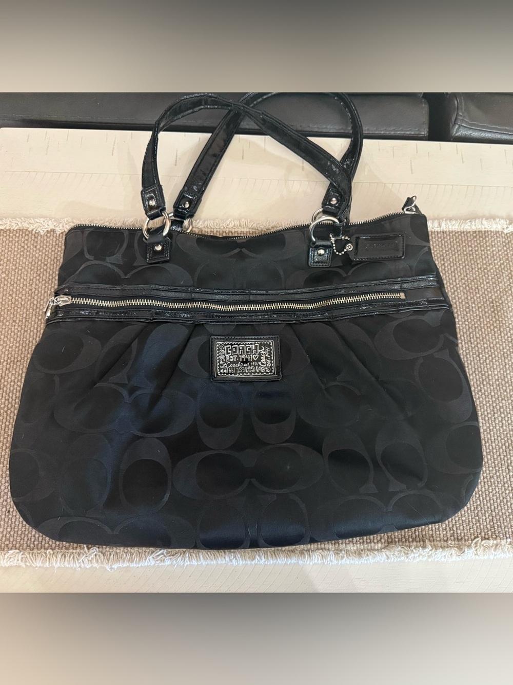 Coach 2012 Poppy Daisy Signature XL Tote Black F20026